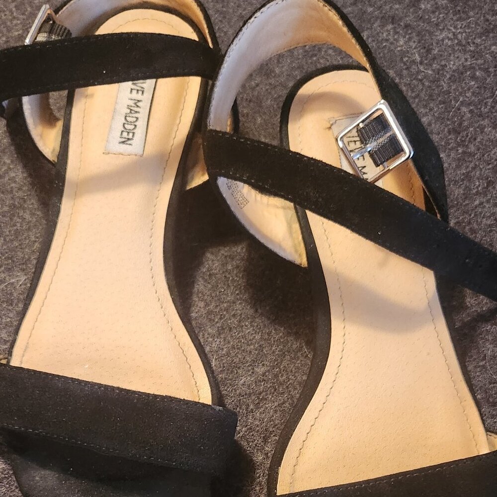 Steve Madden Sandals Black Suede, Ankle straps , low heeled, 8-Medium